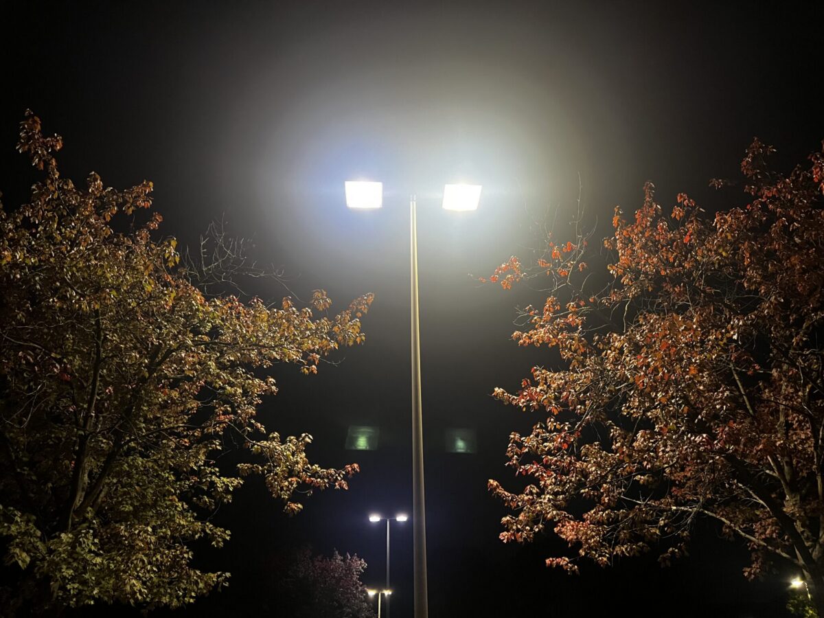 Brighter streetlights cut nighttime violence, but only for a while, study finds